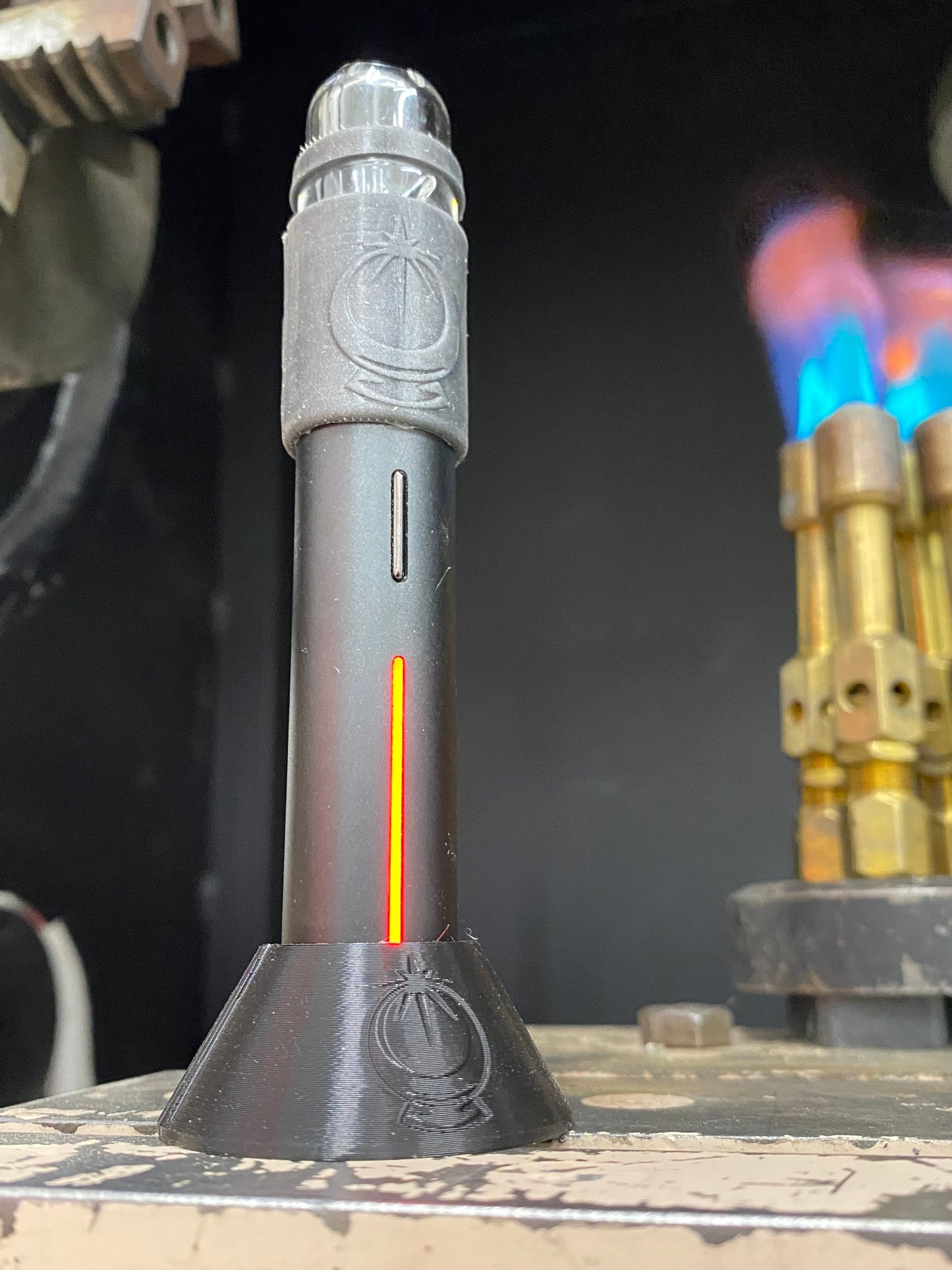 Pivot Tether/Stand Combo Back in Black