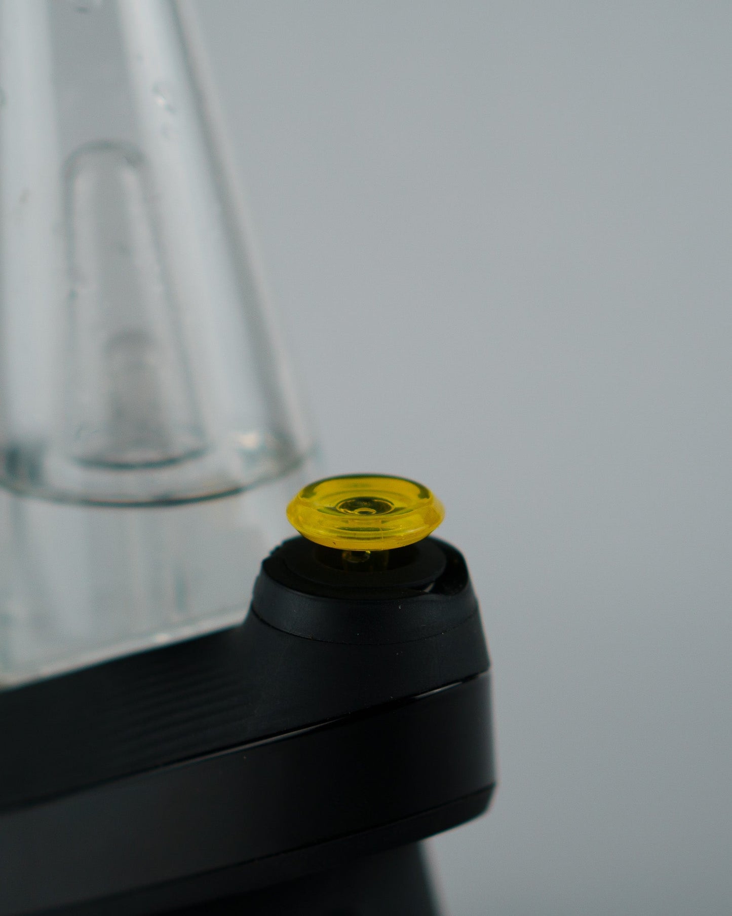 V2 Joystick in Yellow Opal