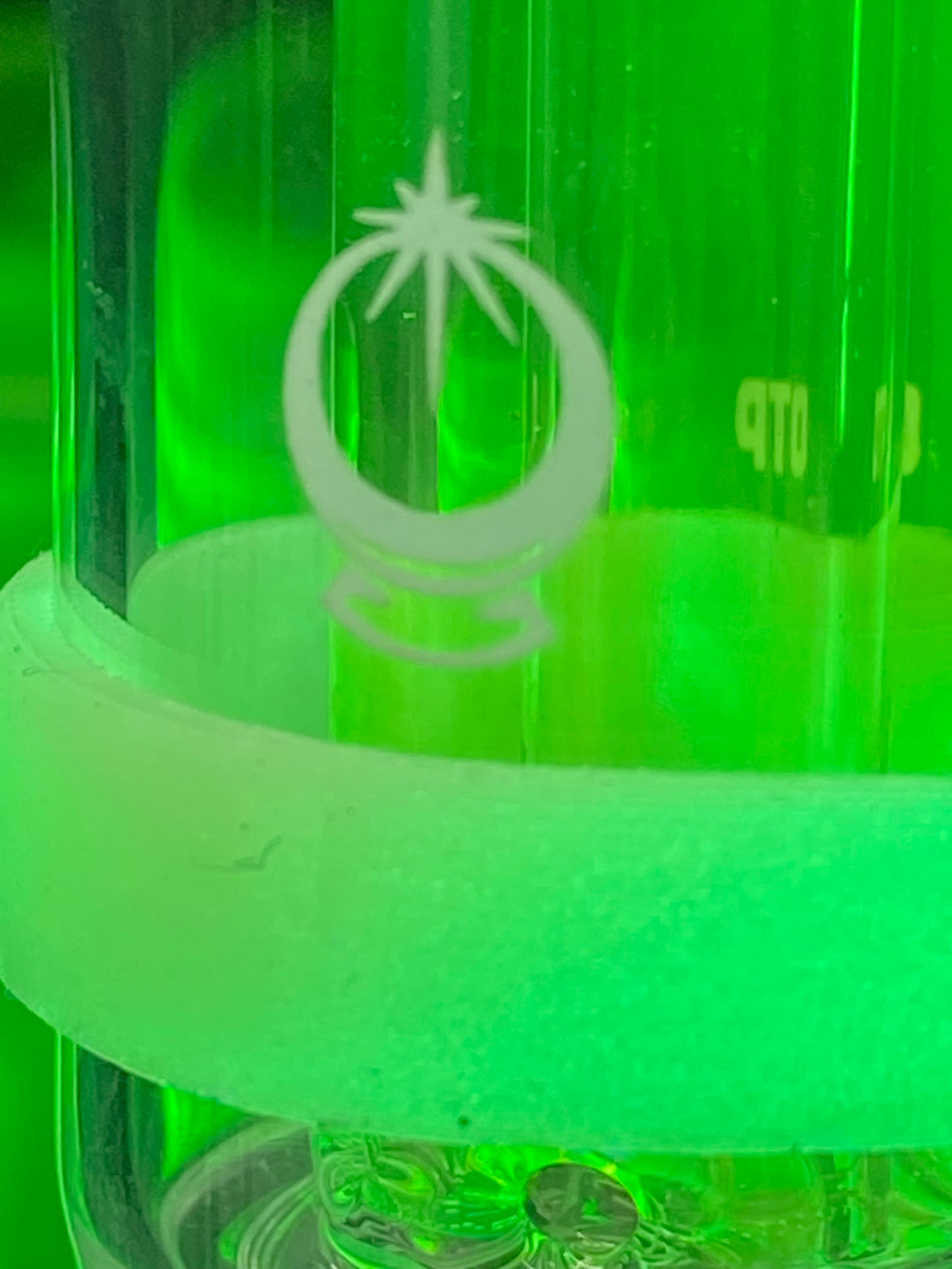 Technicolor Zooka Combo Pouch Ion