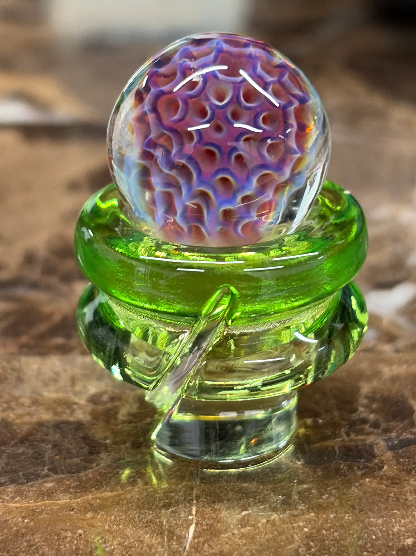 3DXL Purple Honeycomb on Limestone Rockulus